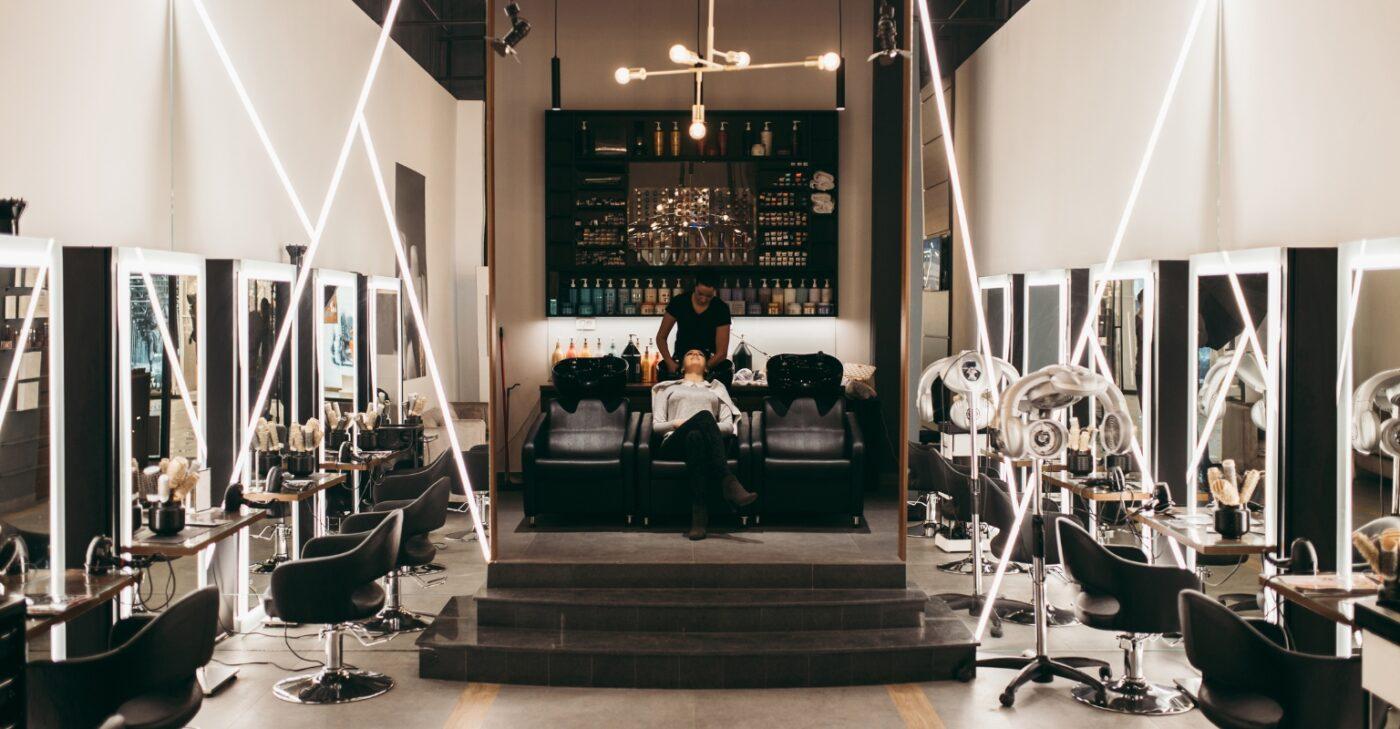 Enhancing the Efficiency of Your Hair Salon with EZ Rack’s Hair Salon Rack
